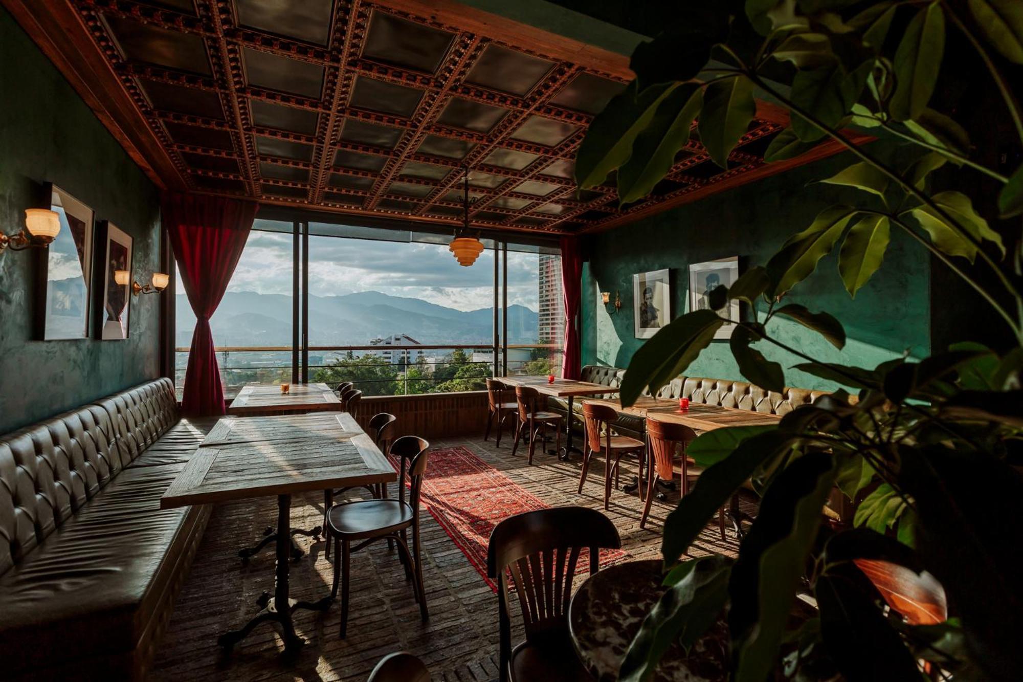 El Zarzo 4* Medellin